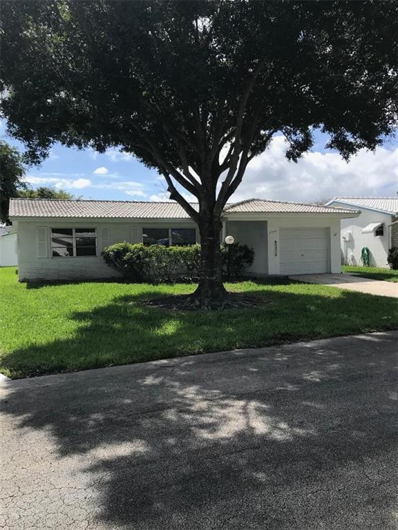 Lauderdale West 3 Sec 83- - Residential