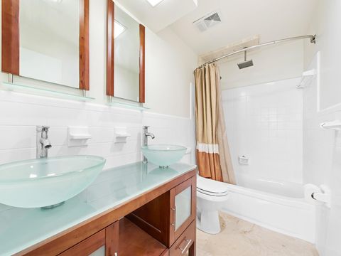 Tiny photo for 3233 NE 34th Street #1712, Fort Lauderdale, FL 33308 (MLS # B26044469)