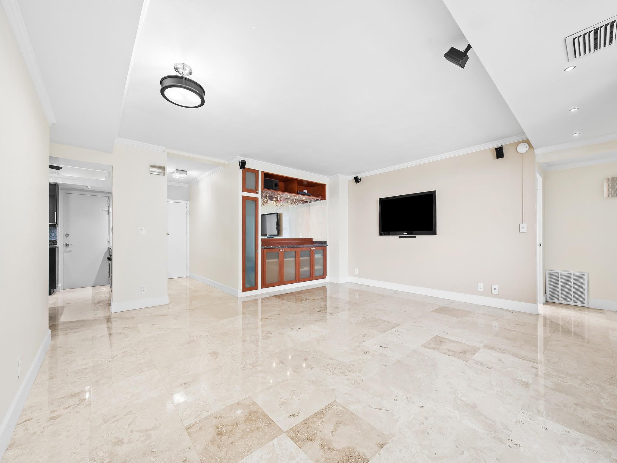 3233 NE 34th Street 1712, Fort Lauderdale FL 33308