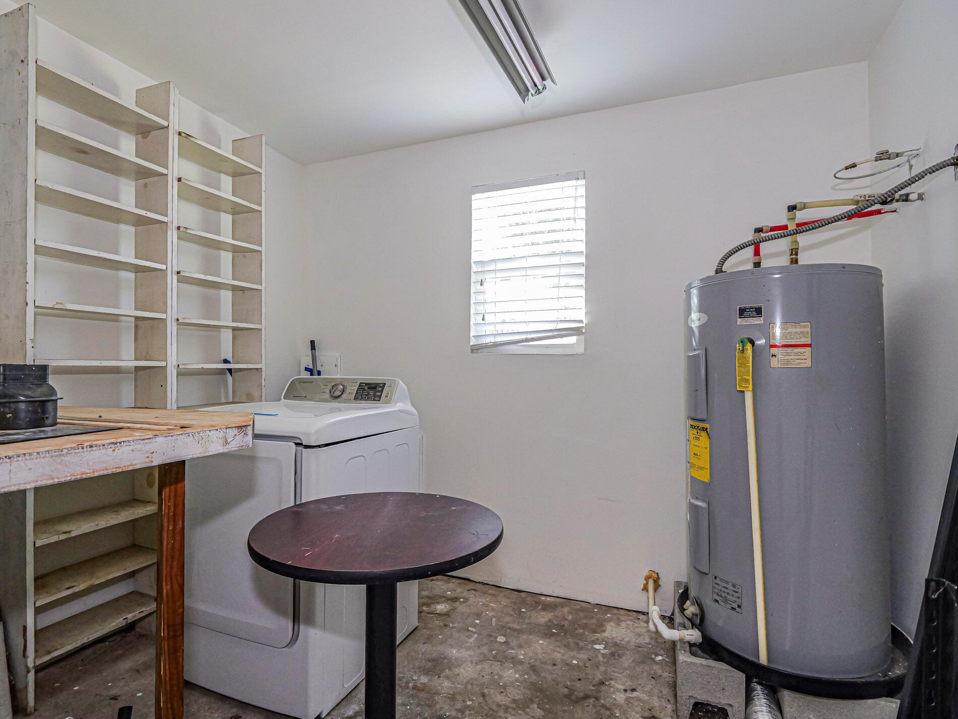 VERO BEACH HIGHLANDS UNIT - Residential Lease