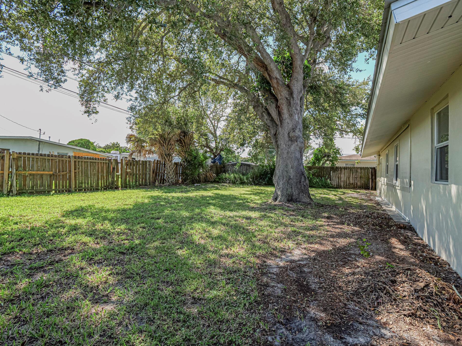 VERO BEACH HIGHLANDS UNIT - Residential Lease