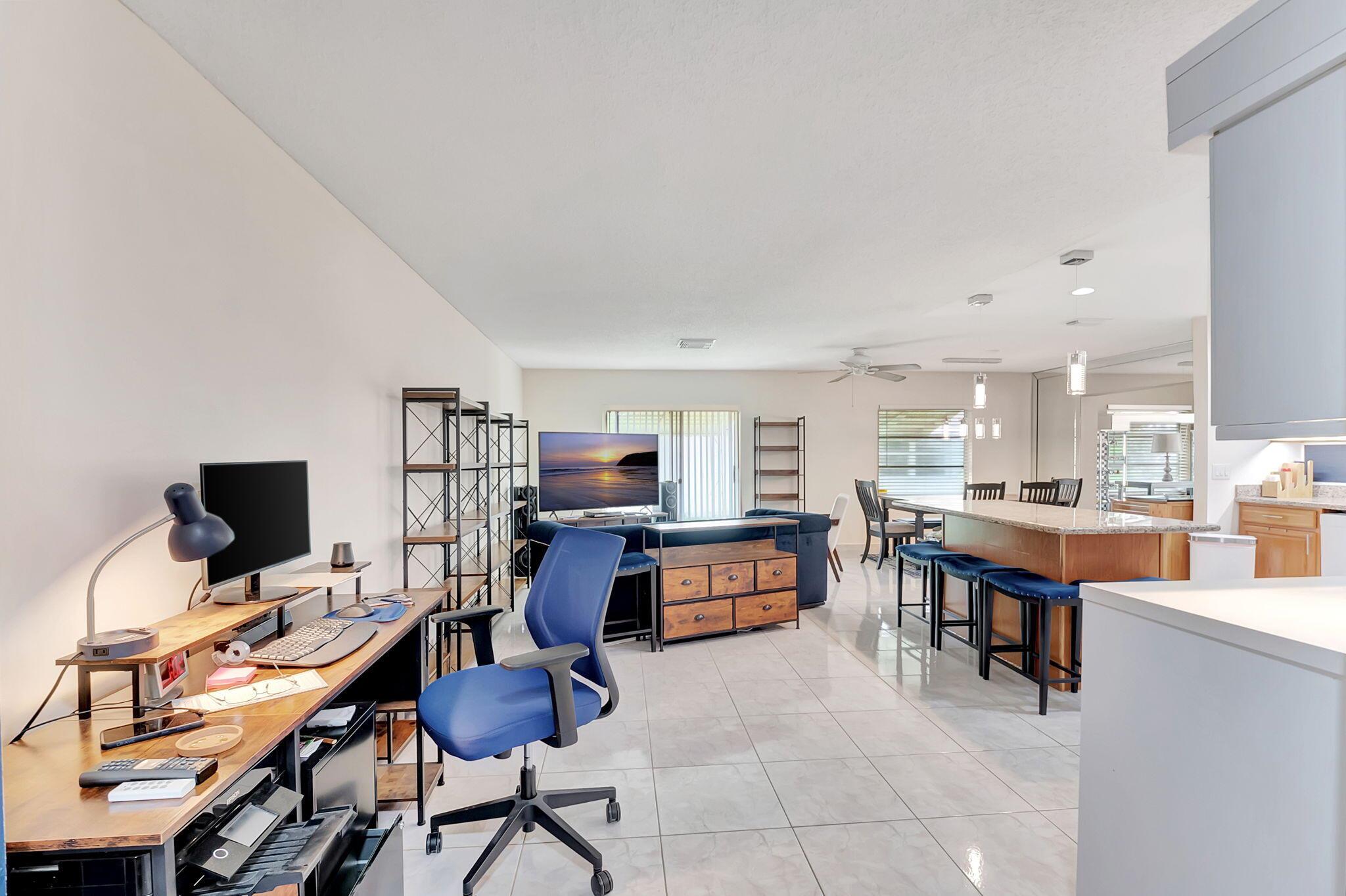 DELRAY VILLAS 4 - Residential Lease