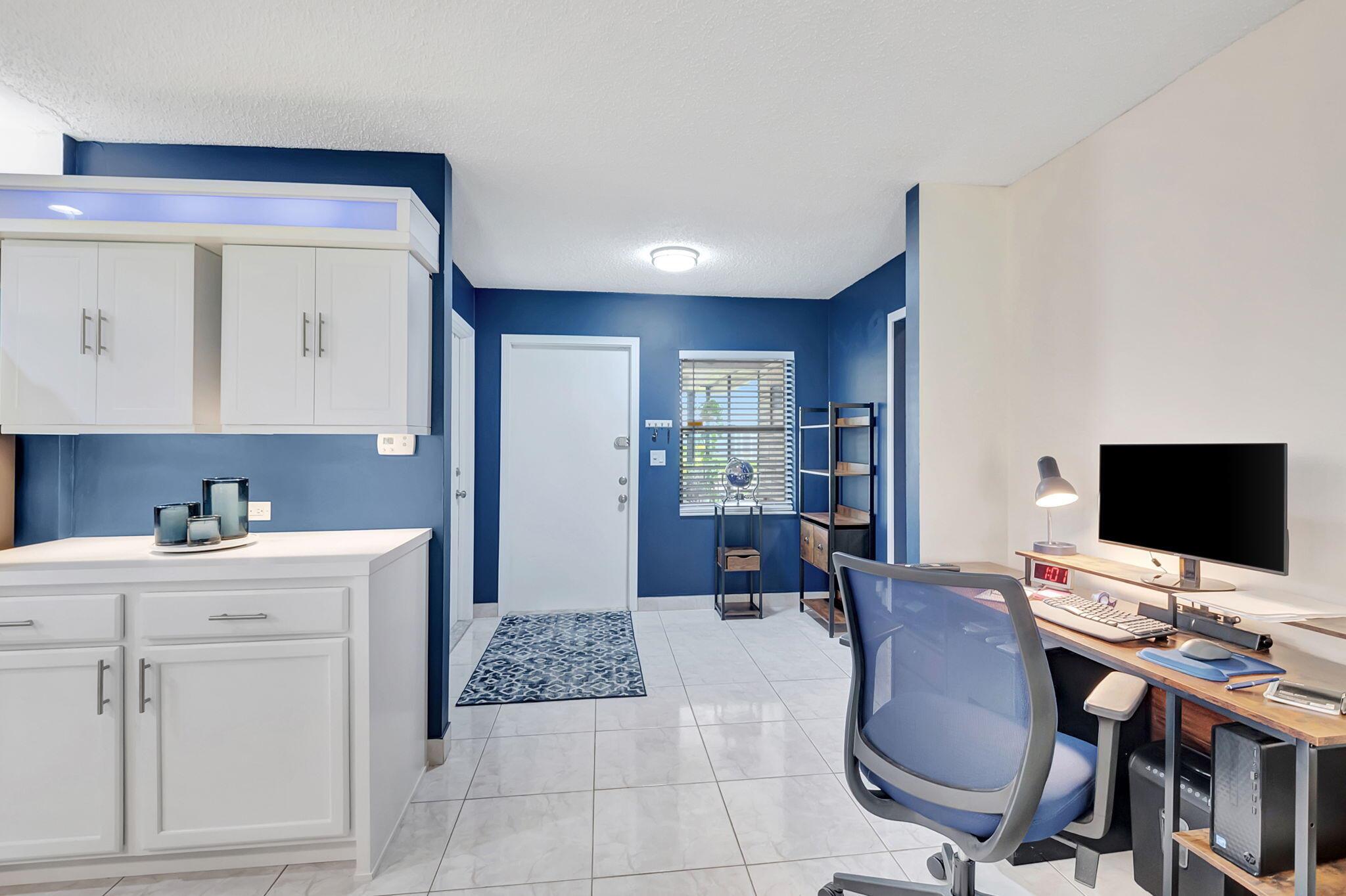 DELRAY VILLAS 4 - Residential Lease