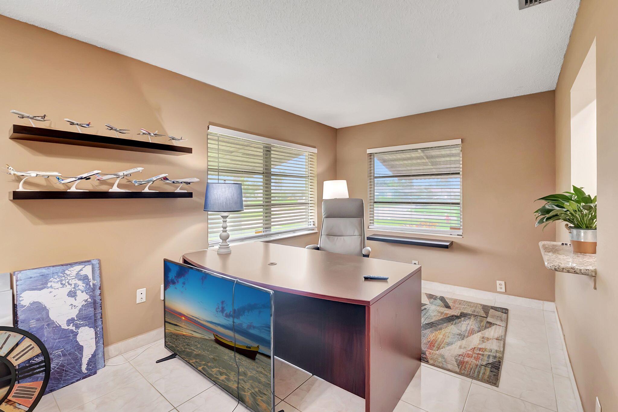 DELRAY VILLAS 4 - Residential Lease