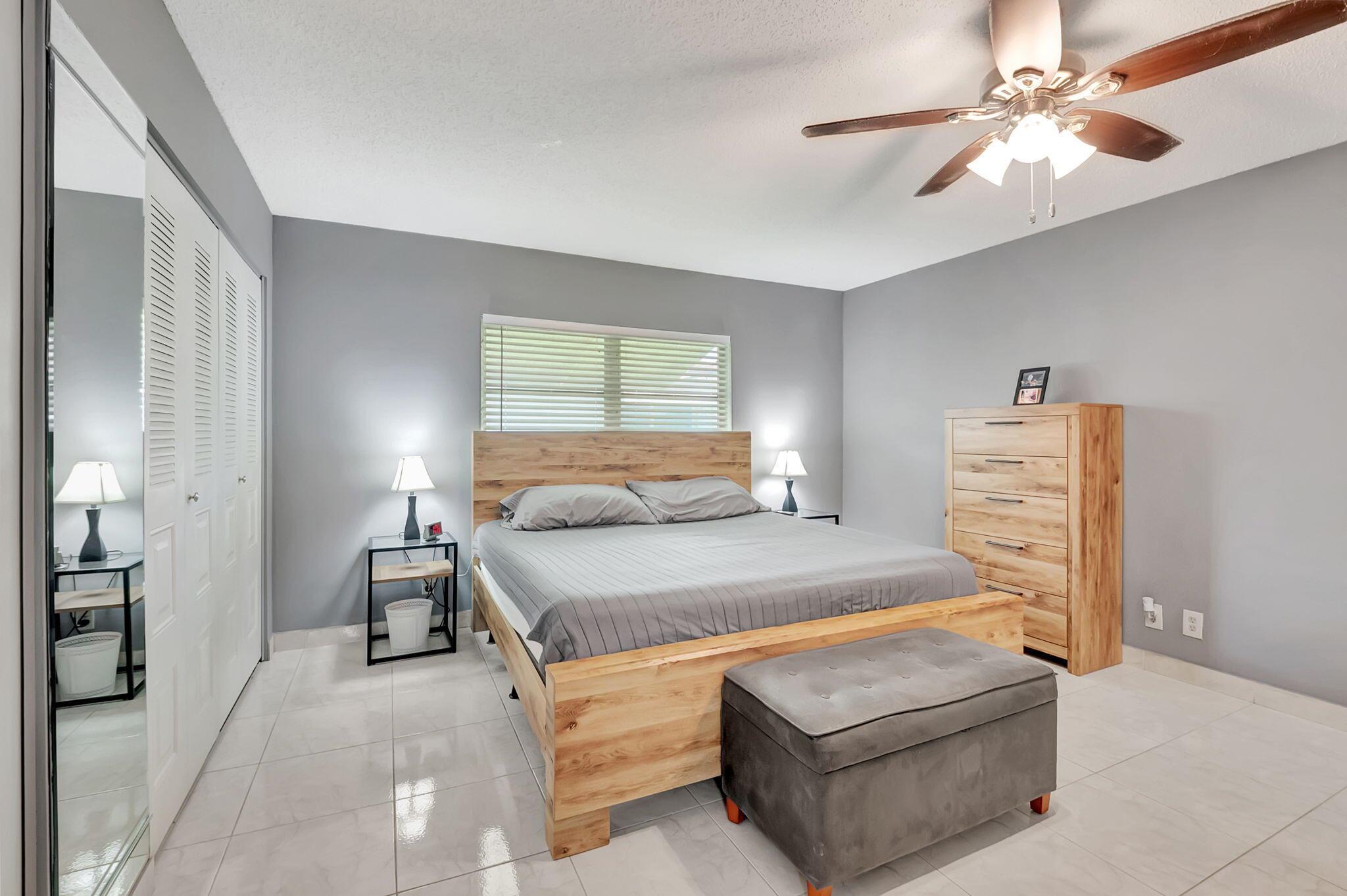 DELRAY VILLAS 4 - Residential Lease