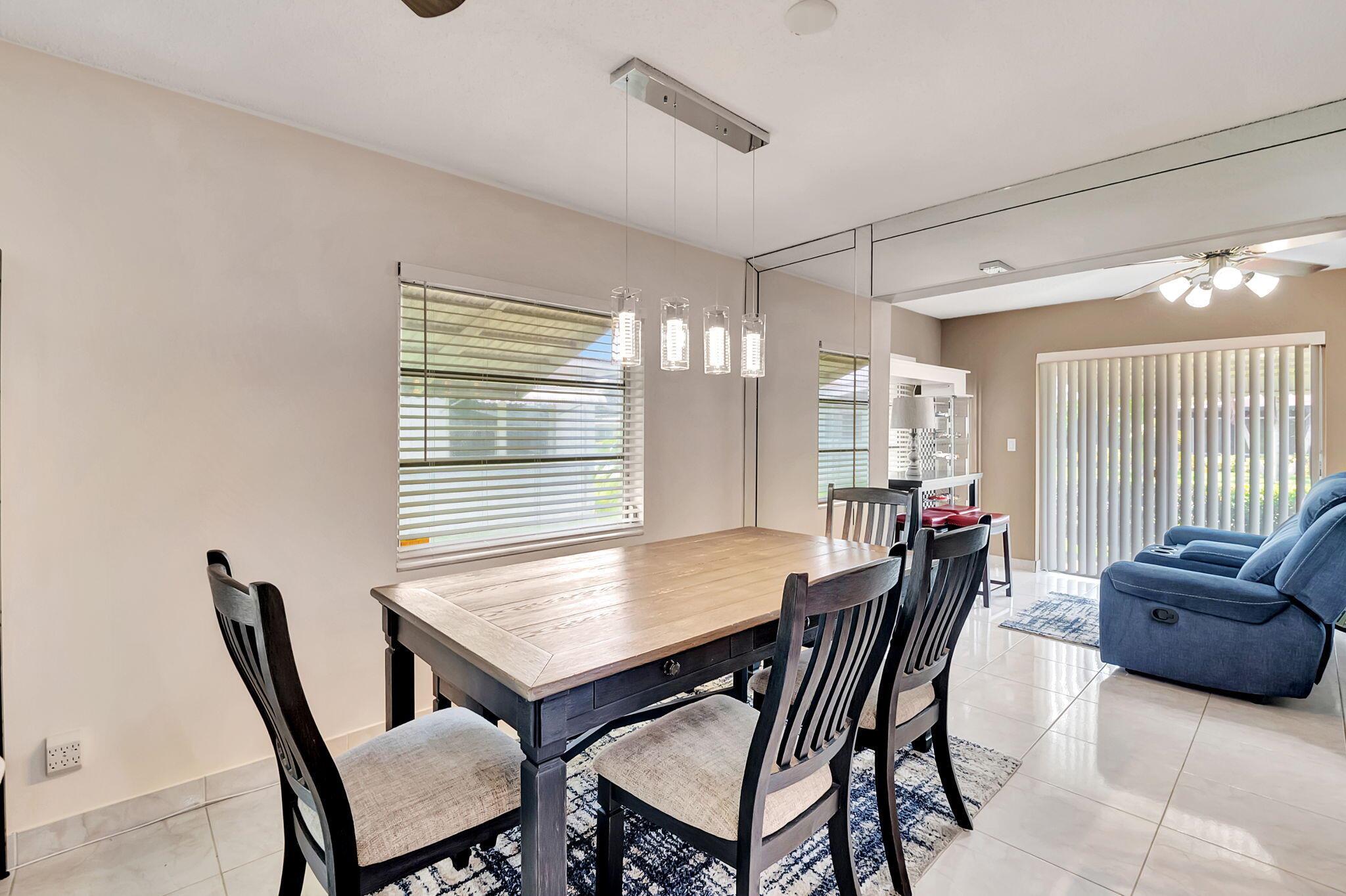 DELRAY VILLAS 4 - Residential Lease