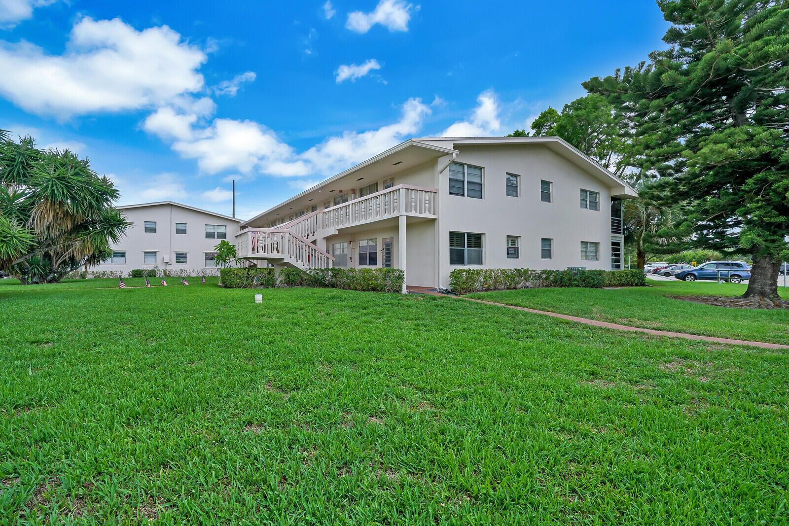 316 Farnham P