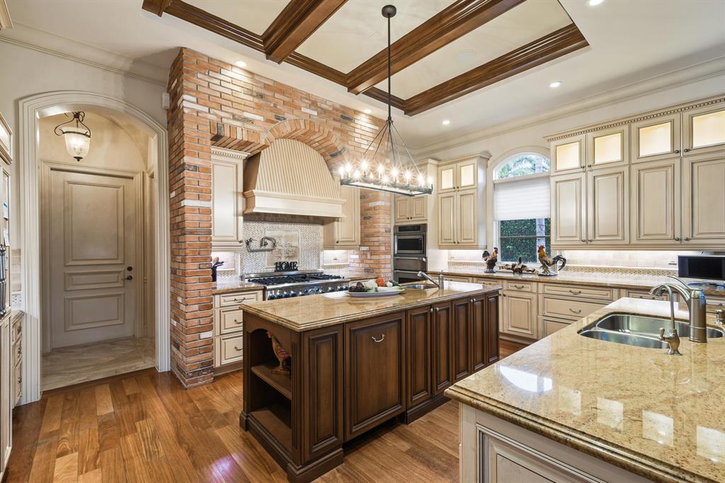 LAKE ROGERS ISLE UNIT C - Residential