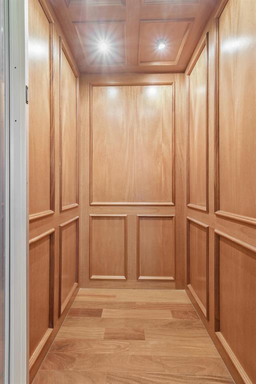 LAKE ROGERS ISLE UNIT C - Residential