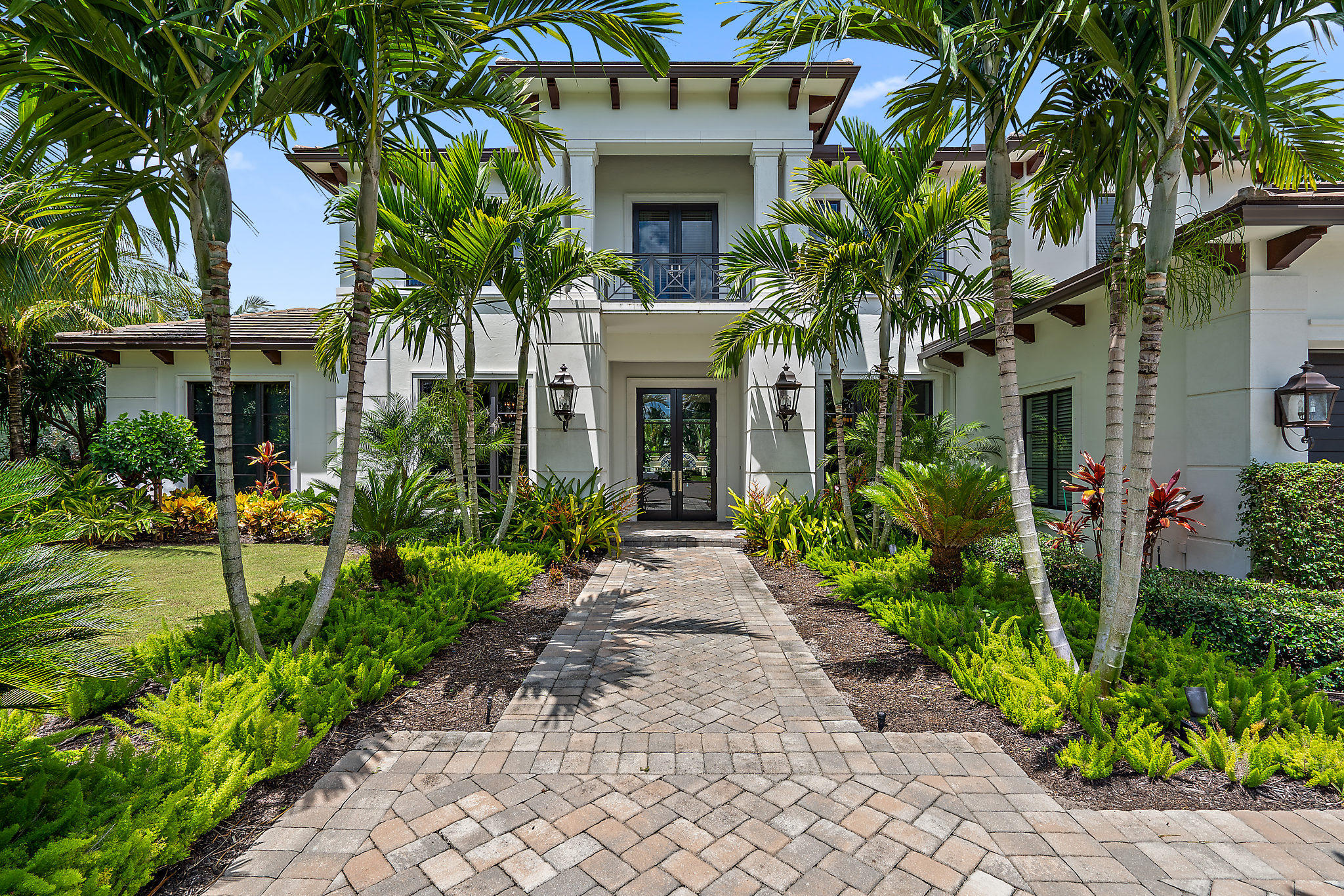 OLD PALM 4 - Residential