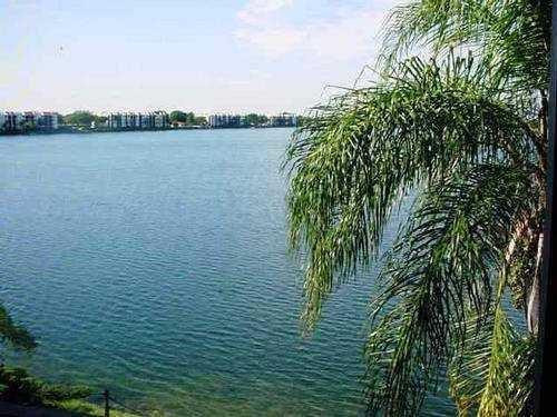 Lake Emerald - Residential
