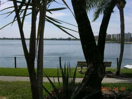 Lake Emerald - Residential