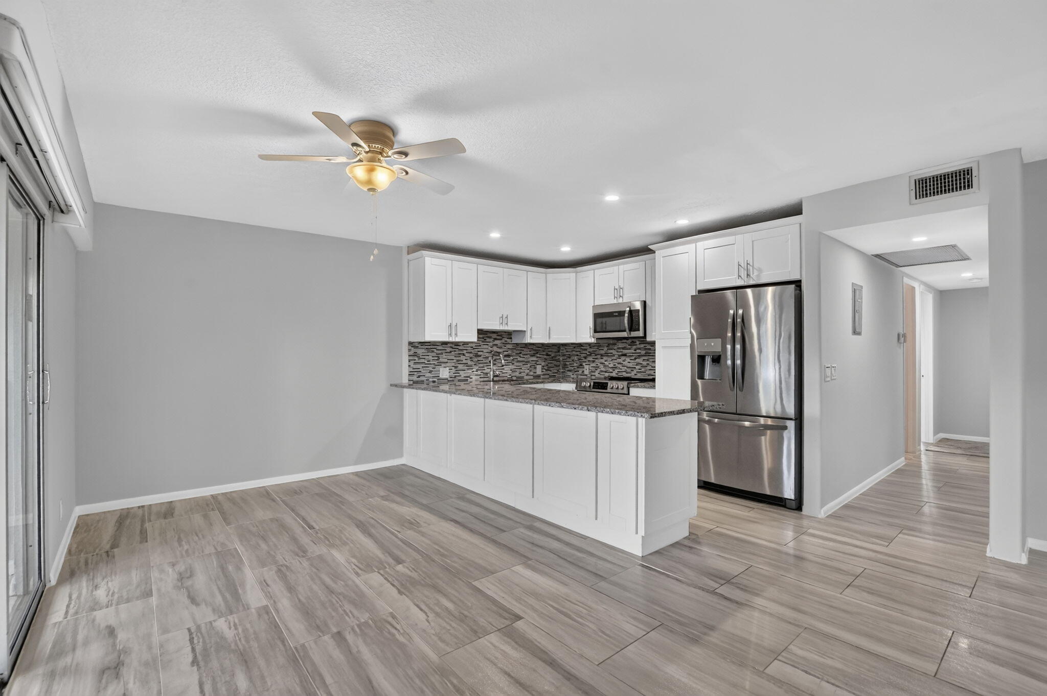 204 DORSET E