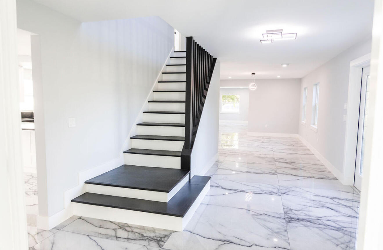 METES AND BOUNDS - Residential