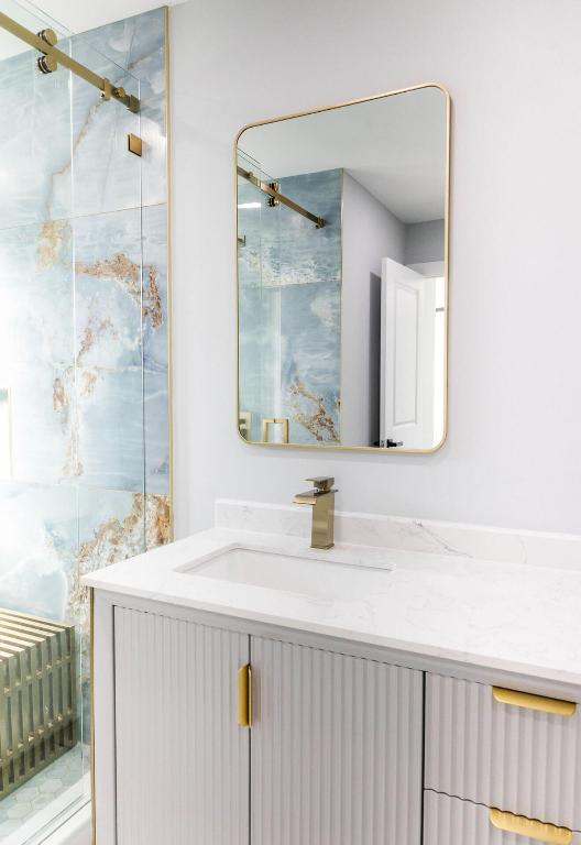 METES AND BOUNDS - Residential