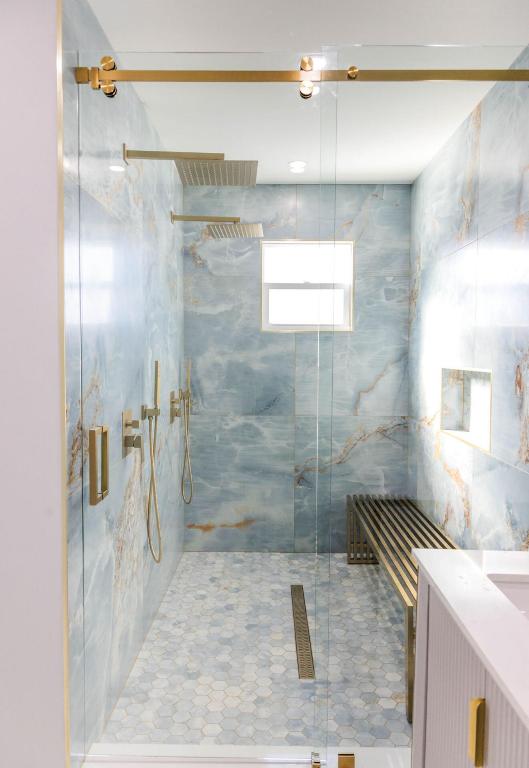 METES AND BOUNDS - Residential