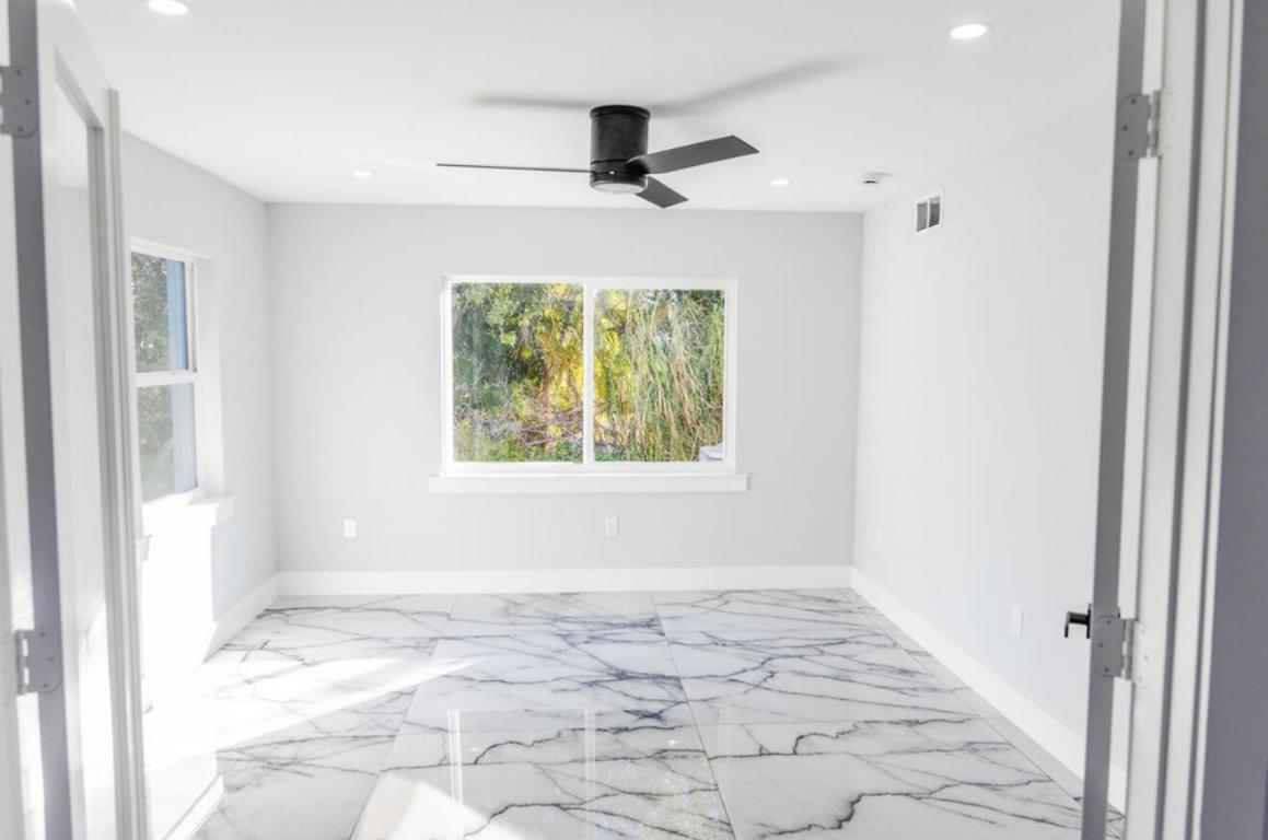 METES AND BOUNDS - Residential