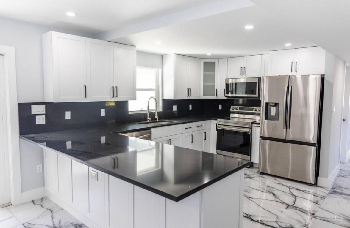 METES AND BOUNDS - Residential