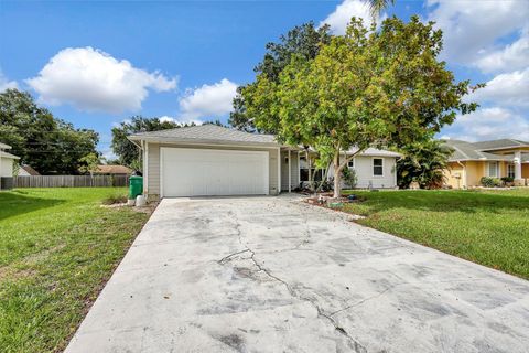 A home in Port St Lucie