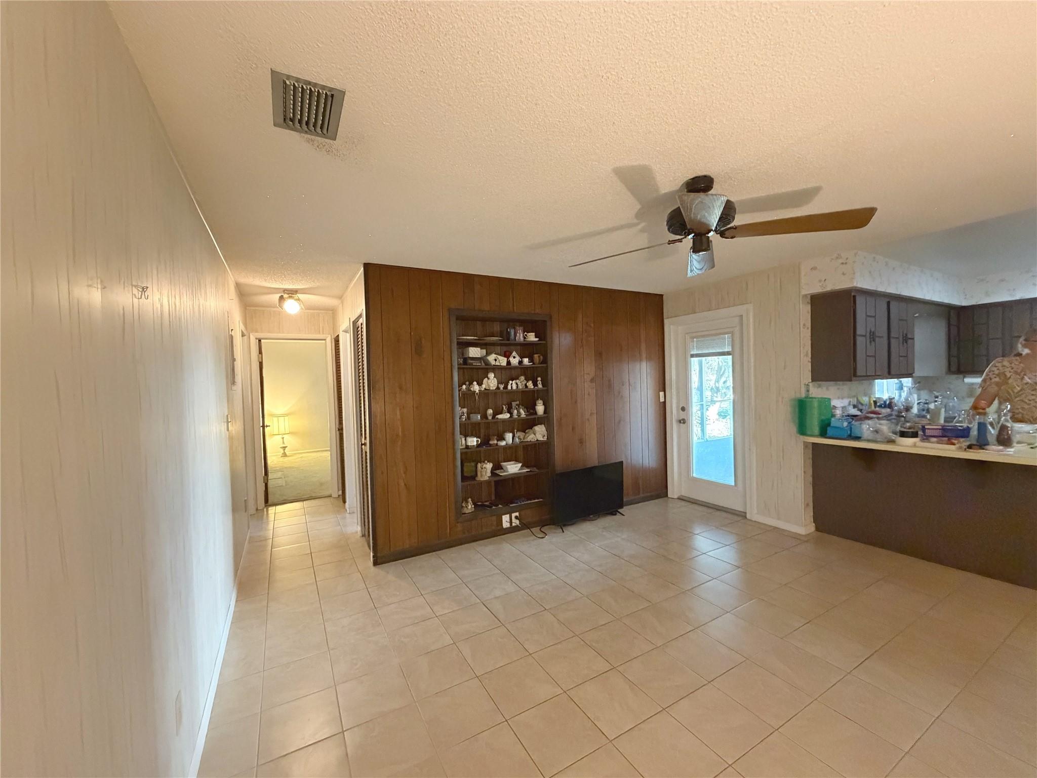 Phyl-Ann - Residential