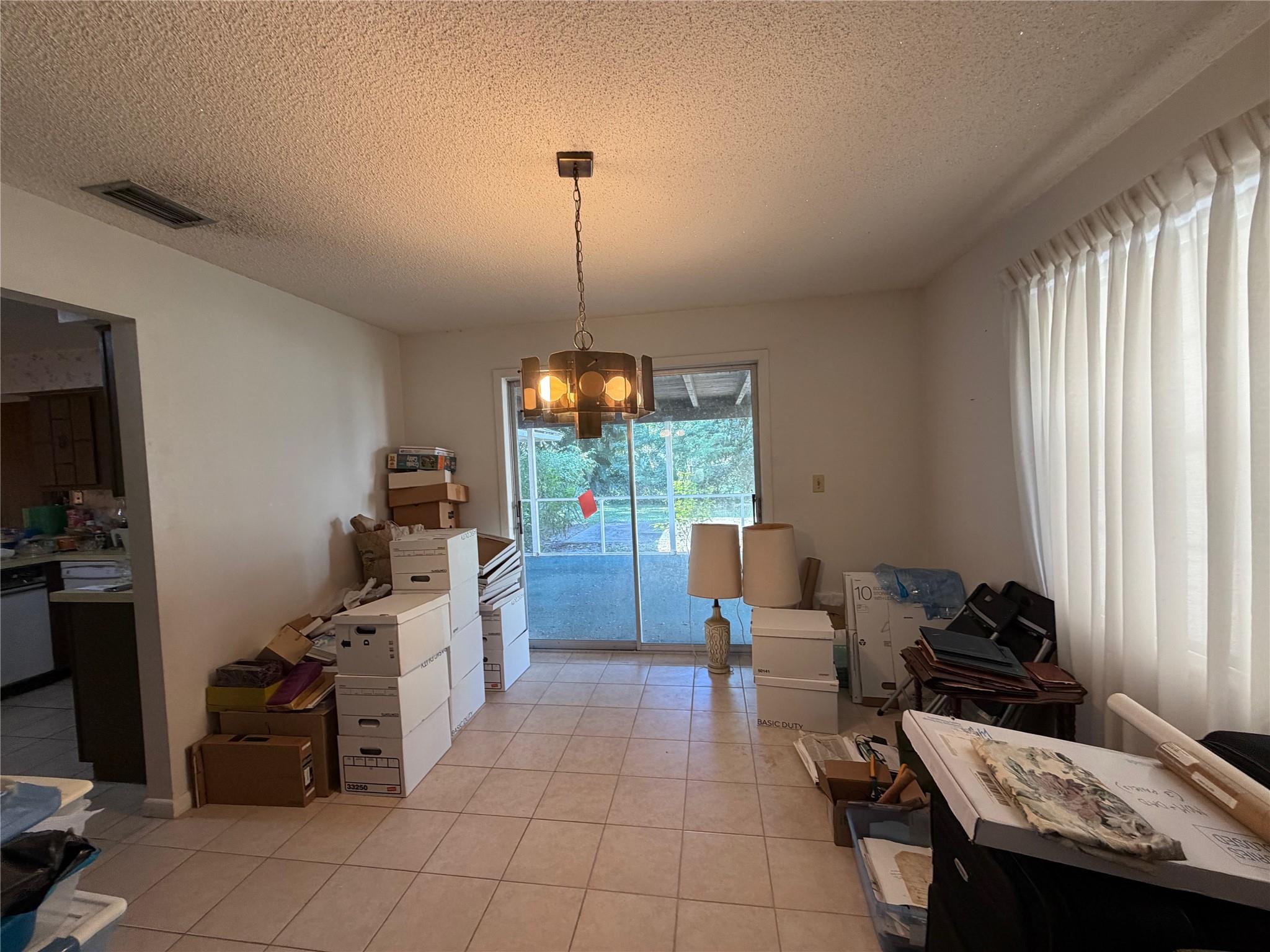 Phyl-Ann - Residential