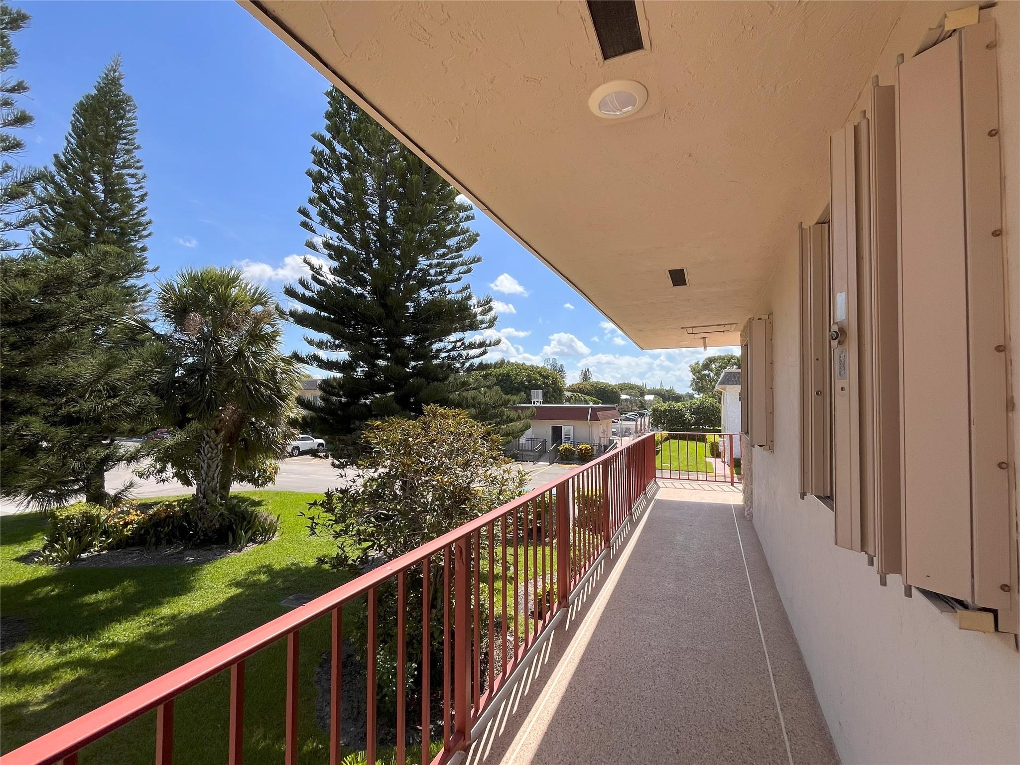 Oxford Condominium - Residential