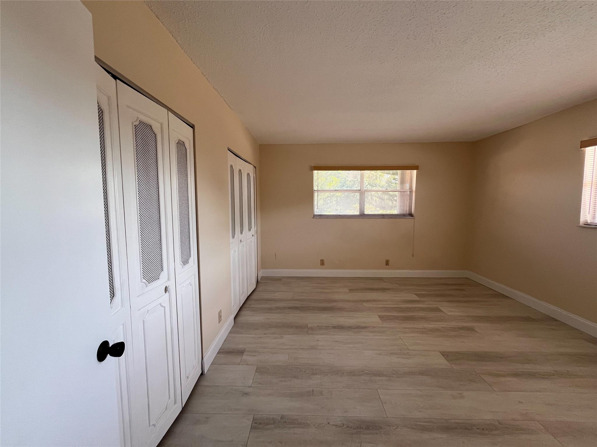 Oxford Condominium - Residential