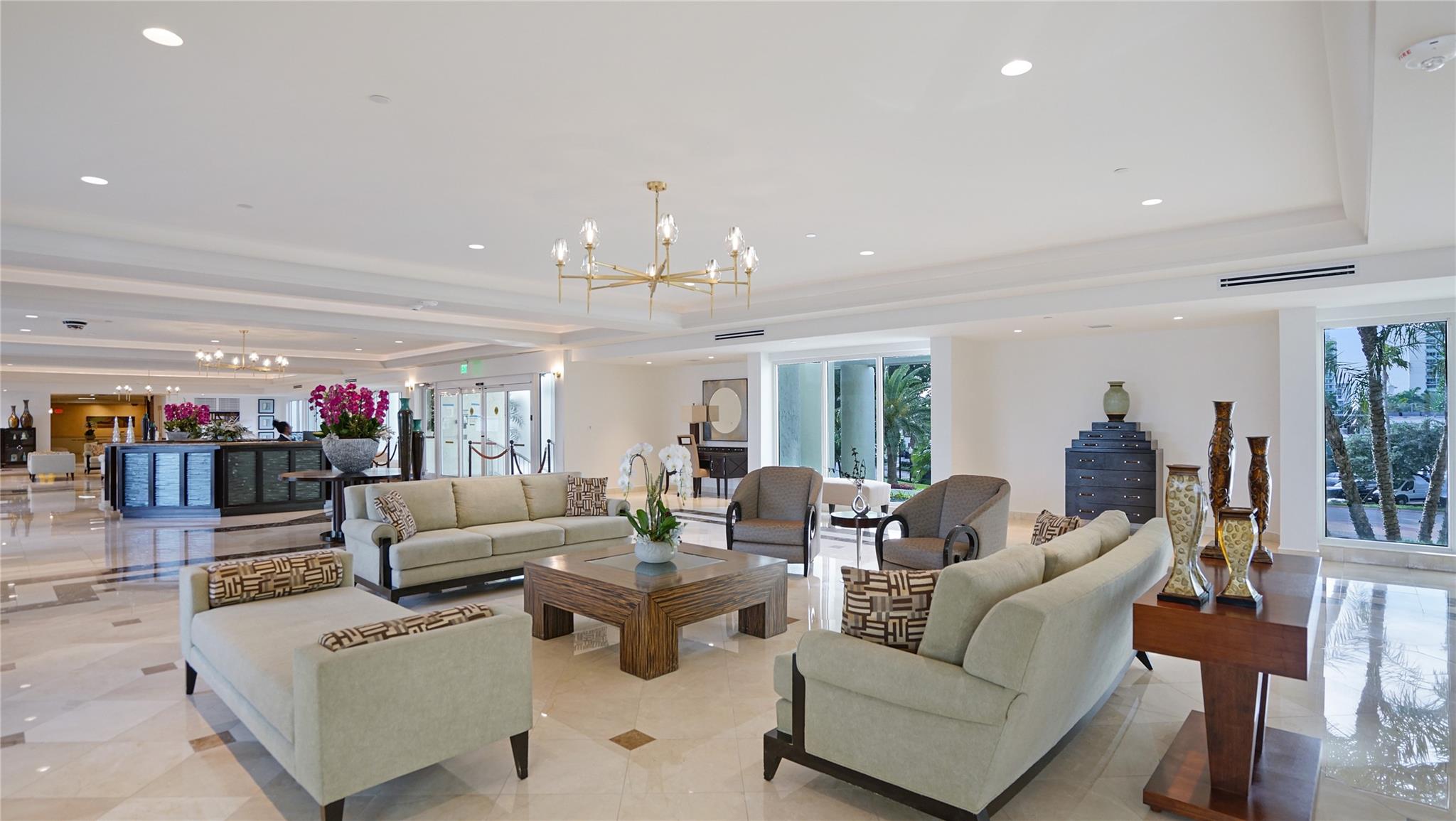 Southpoint Condominium - Residential