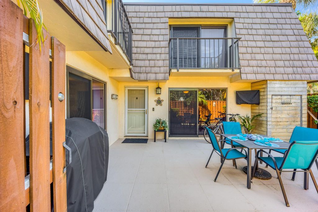 Photo of 141 Ocean Cove Drive, Jupiter, FL 33477 (MLS # R11133465)