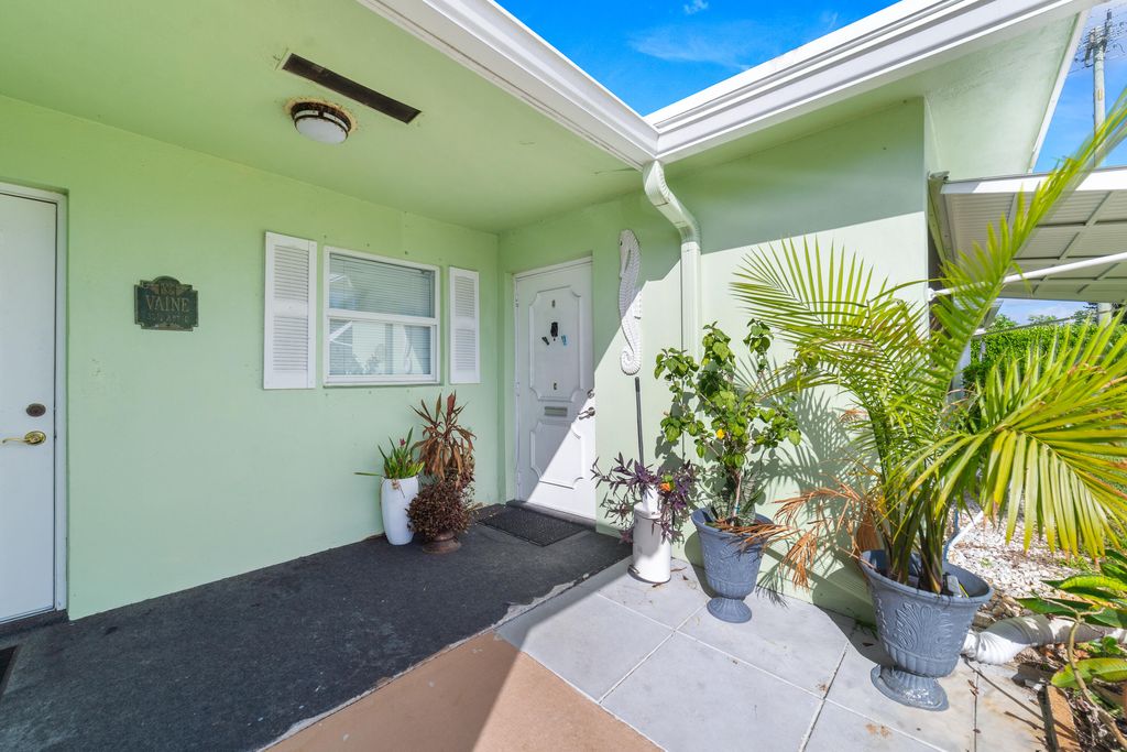 Photo of 3331 Valley Road #C, Boynton Beach, FL 33435 (MLS # R11150862)