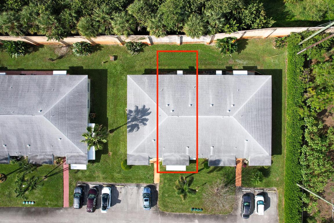 PINE POINT VILLAS CONDO - Residential