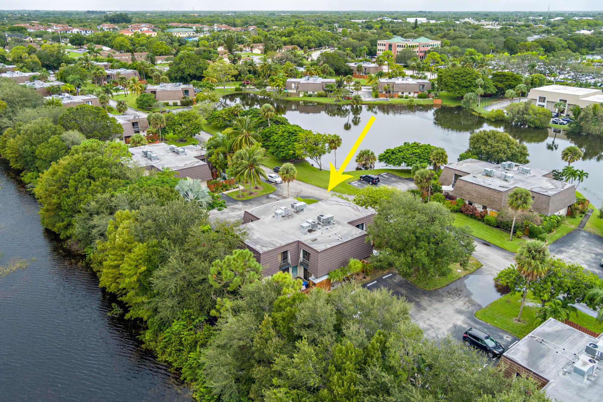 JUPITER LAKES TOWNHOMES C - Residential