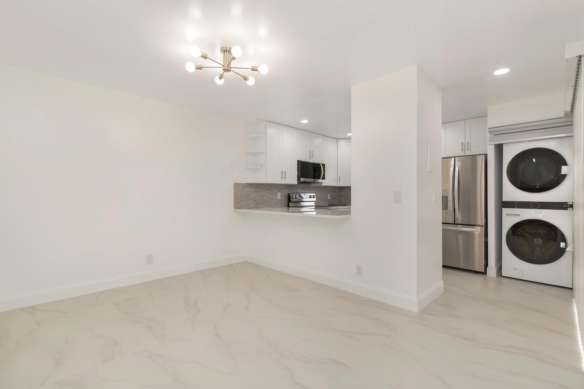 JUPITER LAKES TOWNHOMES C - Residential