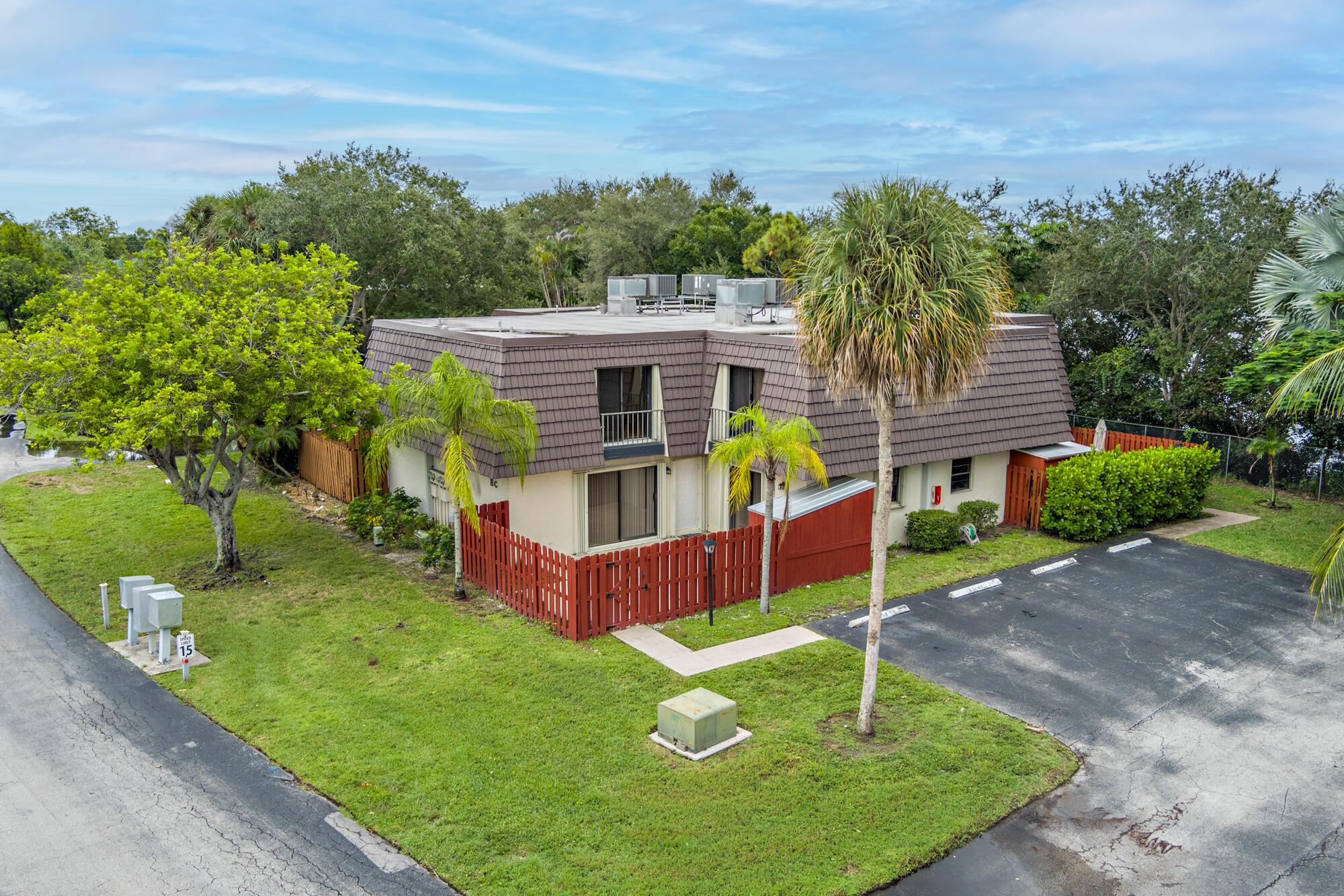 JUPITER LAKES TOWNHOMES C - Residential