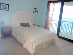 Tiara Condo - Residential Lease