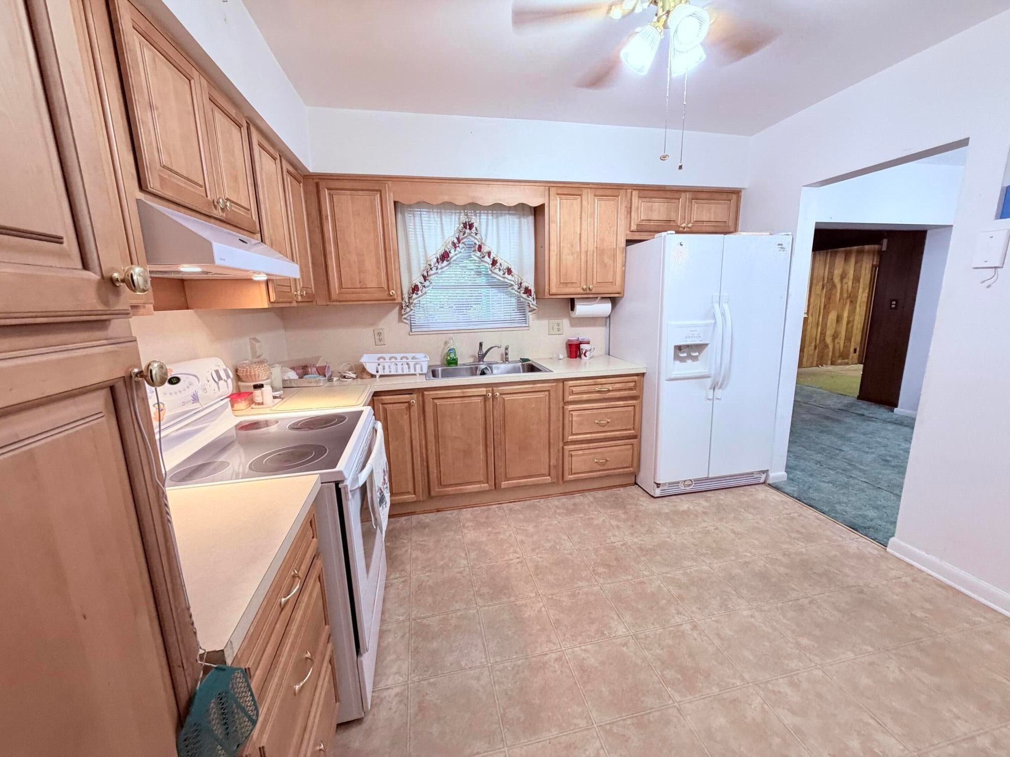 701 SW 64TH Terrace