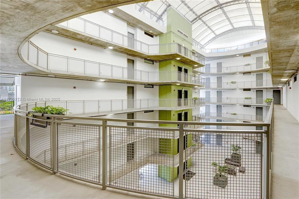 Baylofts Condo - Residential Lease