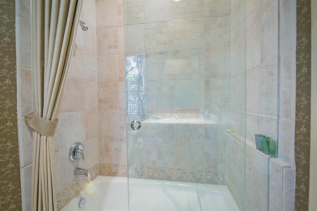 The Oaks - Residential