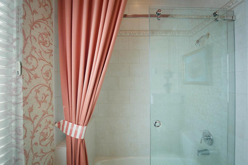 The Oaks - Residential