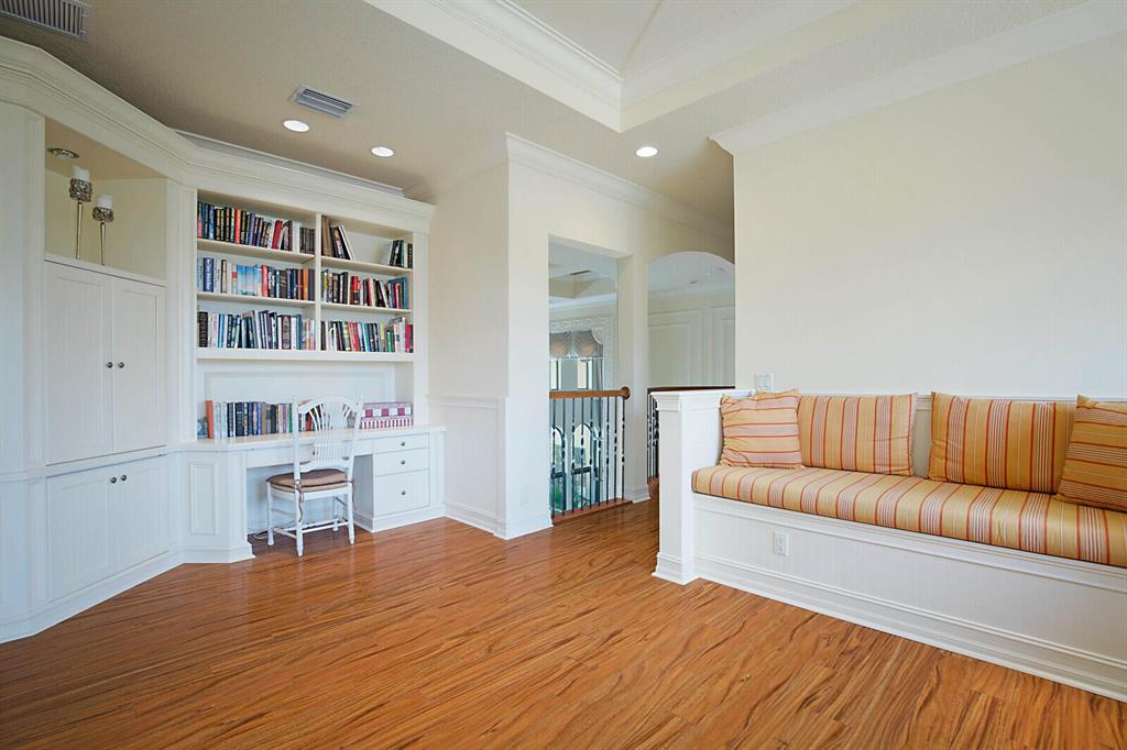 The Oaks - Residential