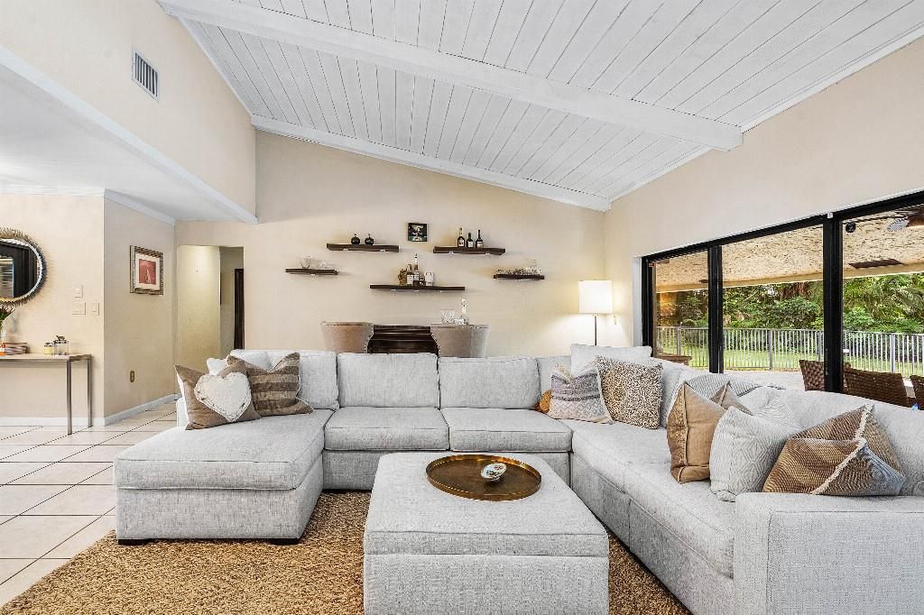 Photo of 7351 Estrella Court, Boca Raton, FL 33433 (MLS # F10523791)