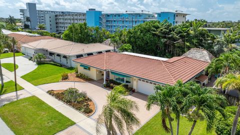 A home in Deerfield Beach