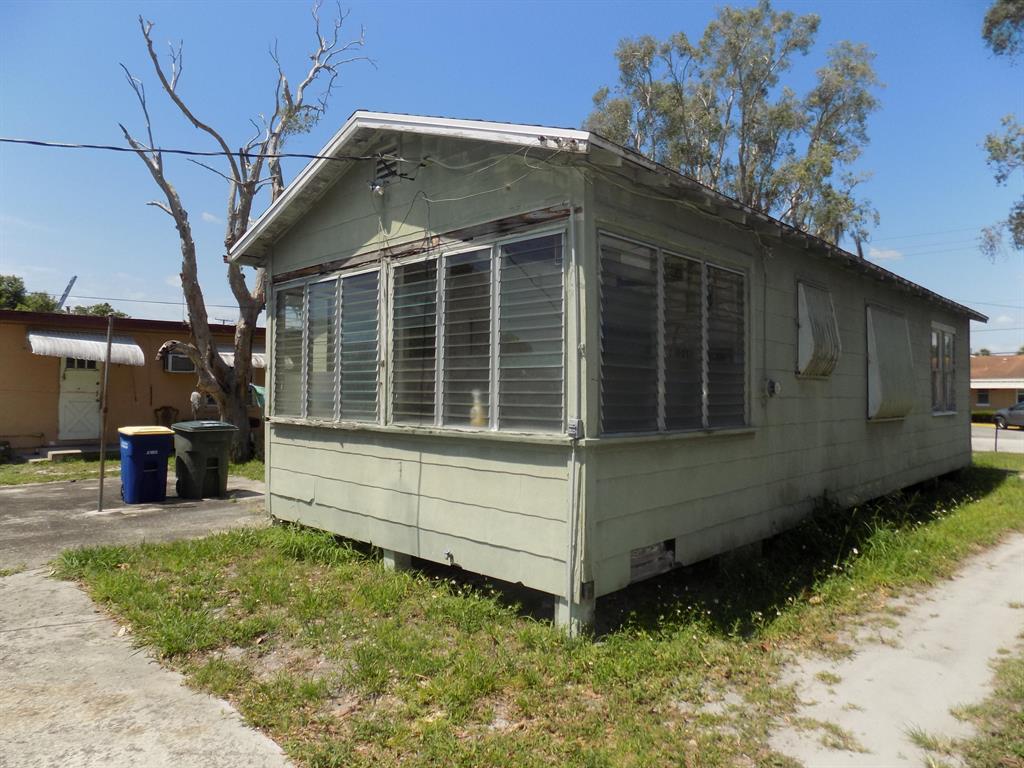 JACK FOSTER'S S/D - Residential