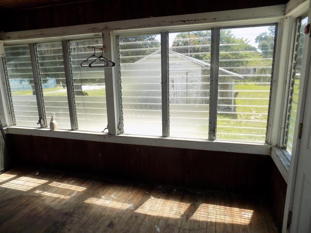 JACK FOSTER'S S/D - Residential