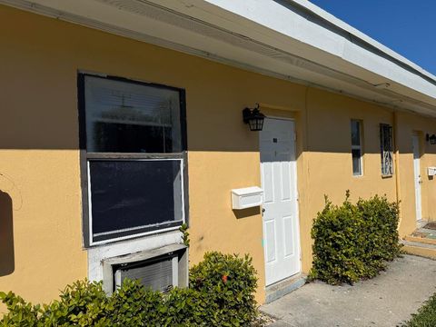 3300 Broadway Avenue 15 West Palm Beach FL 33407