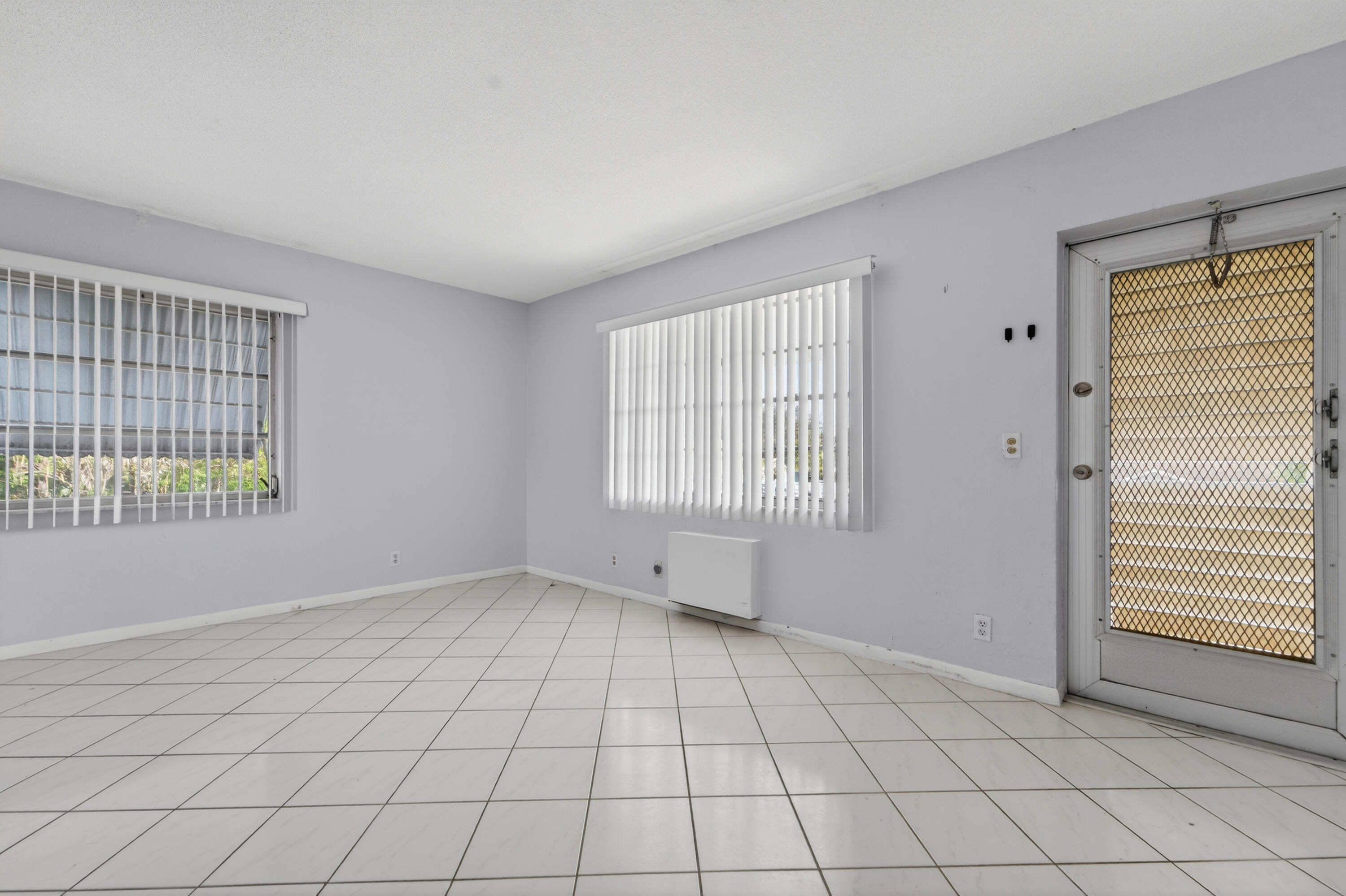 HOVIANNA APTS CONDO - Residential