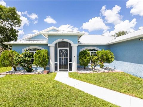 A home in Port St Lucie