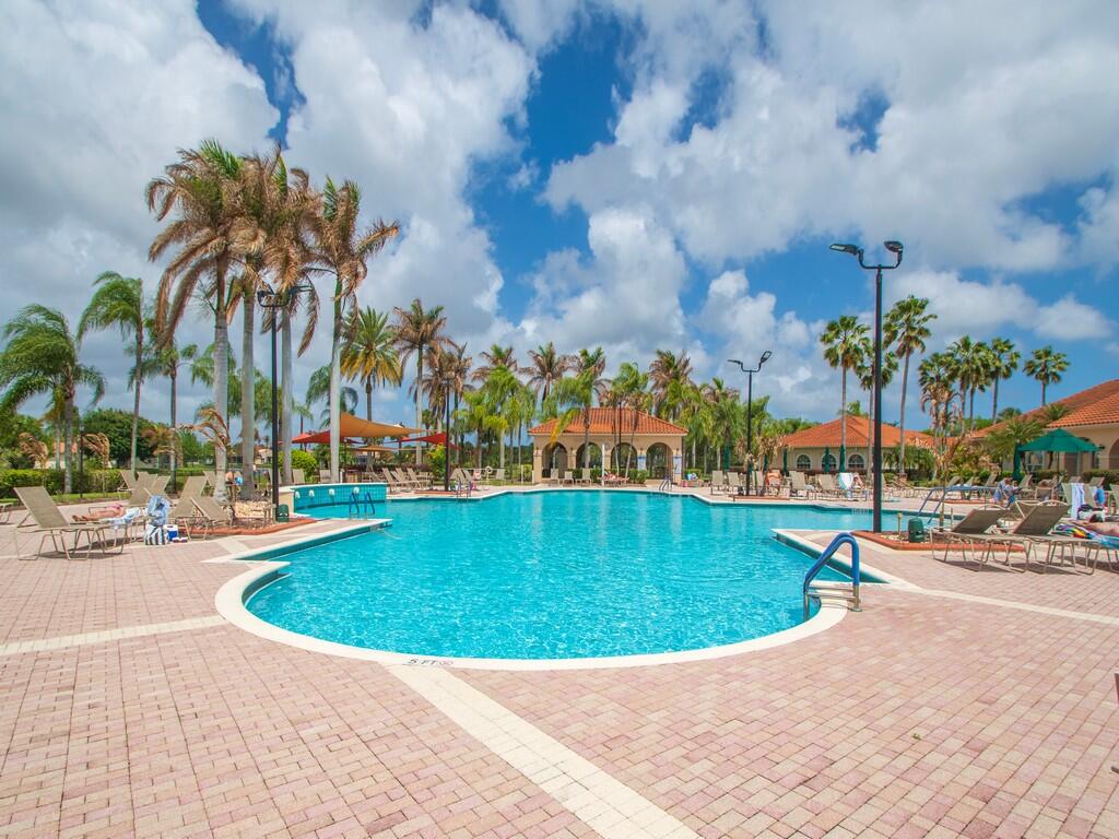 CASCADES AT ST LUCIE WEST PHASE 5 - Residential