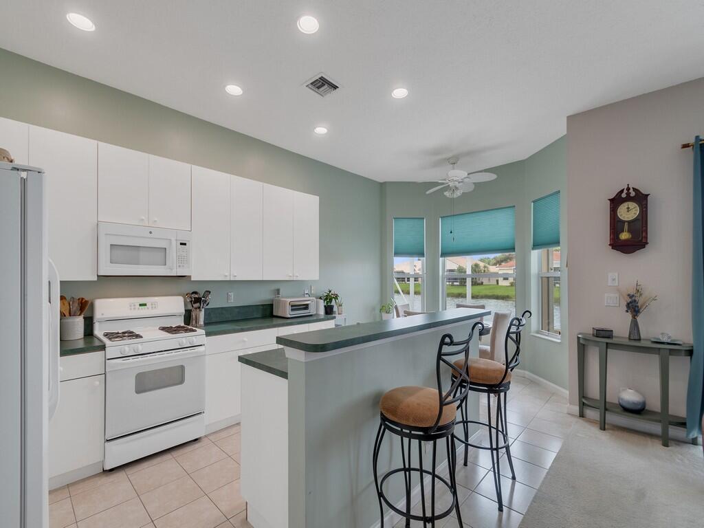 CASCADES AT ST LUCIE WEST PHASE 5 - Residential