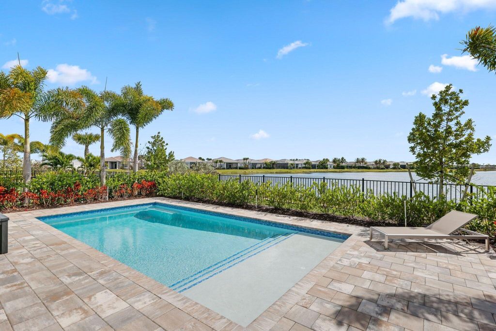 Photo of 10466 Northbrook Circle, Palm Beach Gardens, FL 33412 (MLS # B26023467)